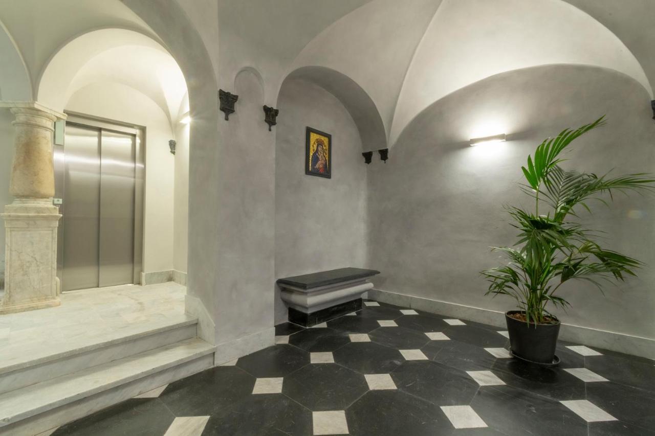 דירות ג'נובה Centro Storico Caruggi 2Min Acquario Pellicceria Superior Loft Palazzo Rolli מראה חיצוני תמונה